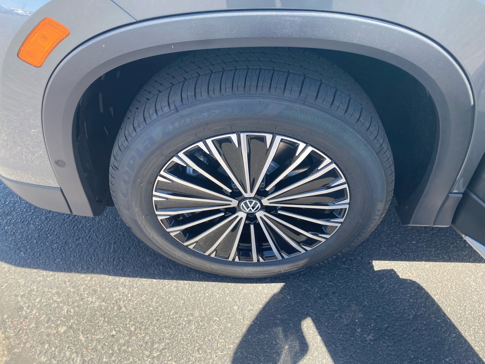 New 2025 Volkswagen Tiguan S image 25