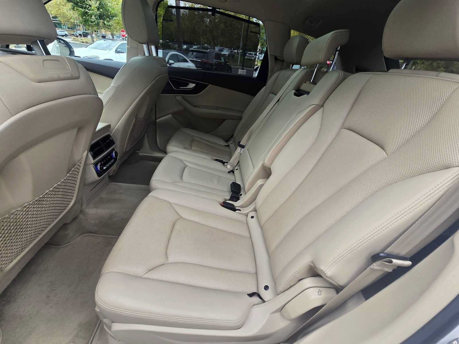 Used 2017 Audi Q7 3.0T Premium Plus AWD/4WD image 19