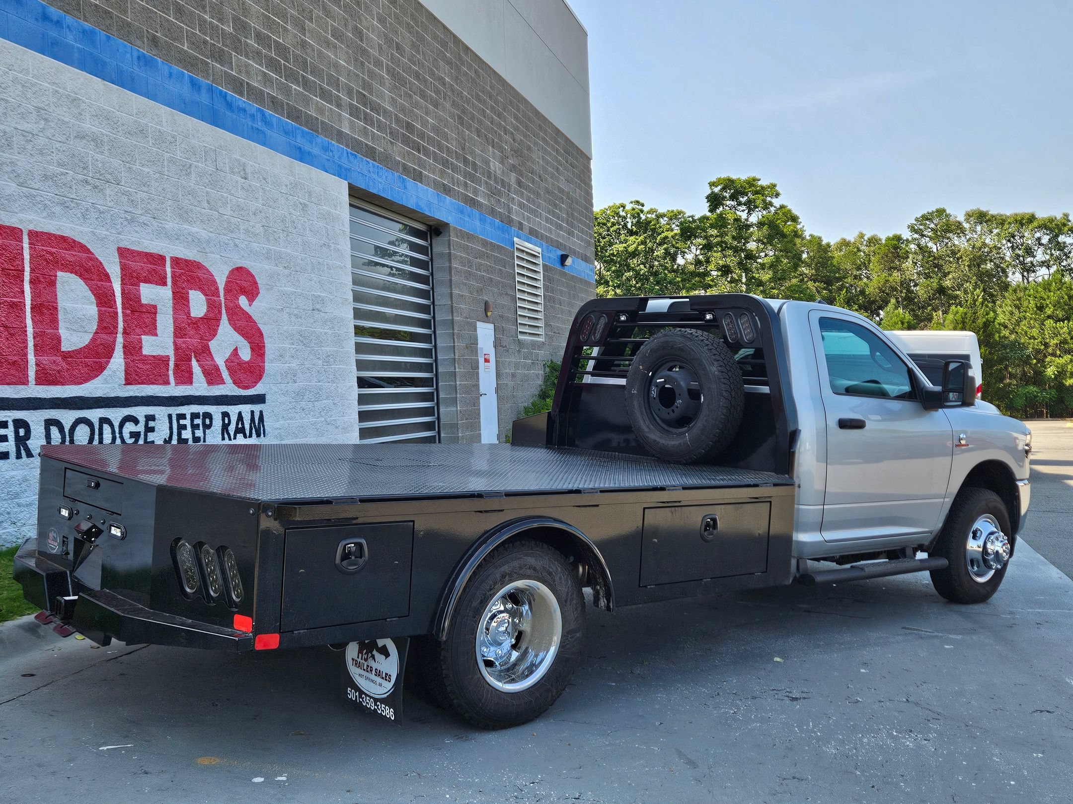 New 2026 RAM 3500 Tradesman w/ Chrome Appearance Group A AWD/4WD image 7