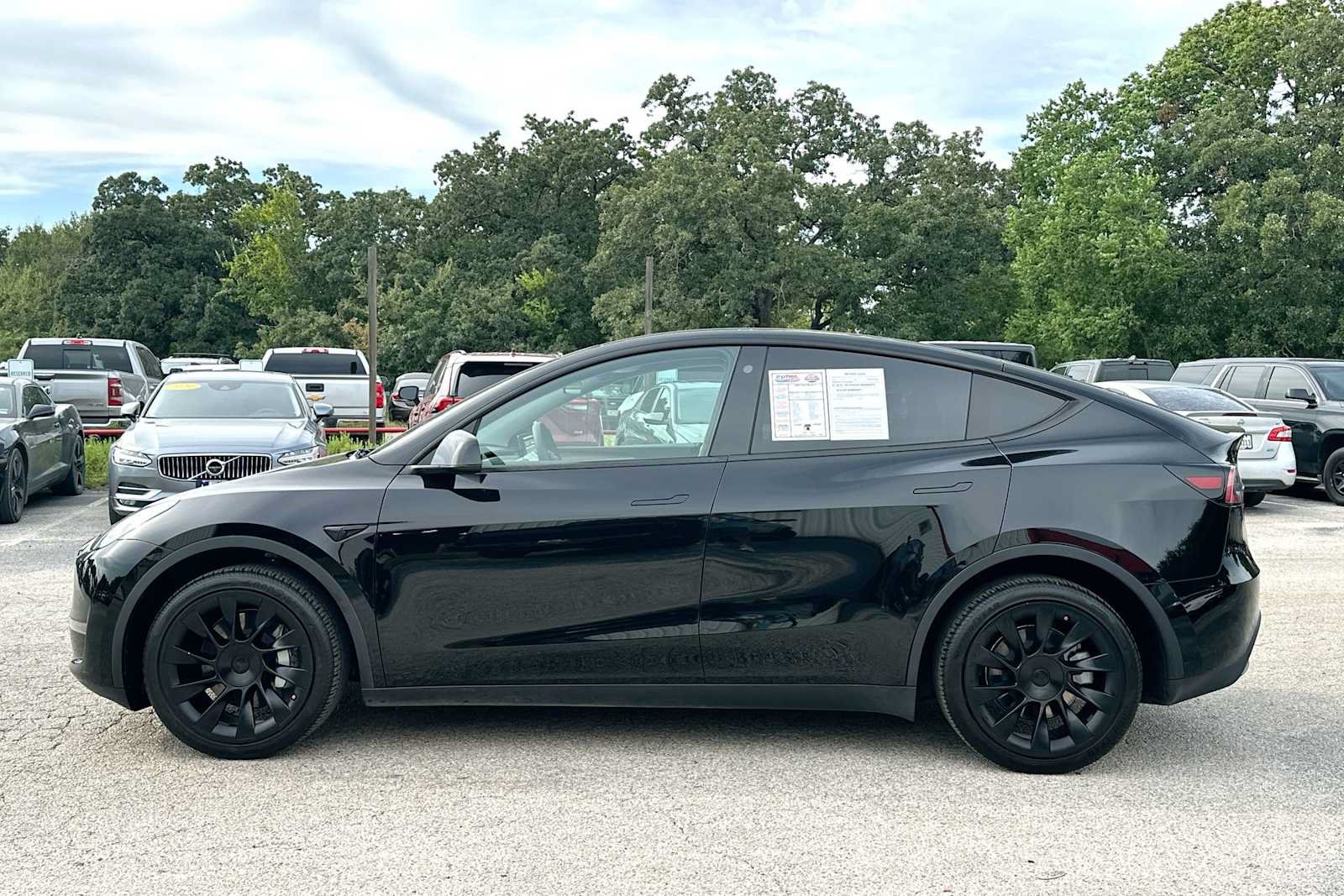 Used 2023 Tesla Model Y Long Range AWD/4WD image 12