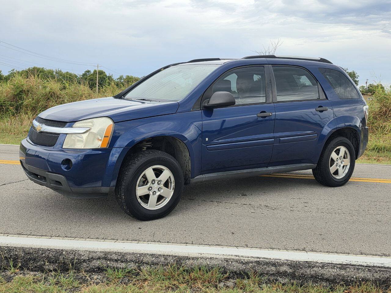 Used 2008 Chevrolet Equinox LS FWD image 2