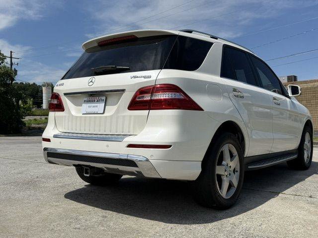 Used 2012 Mercedes-Benz ML 550 4MATIC image 5