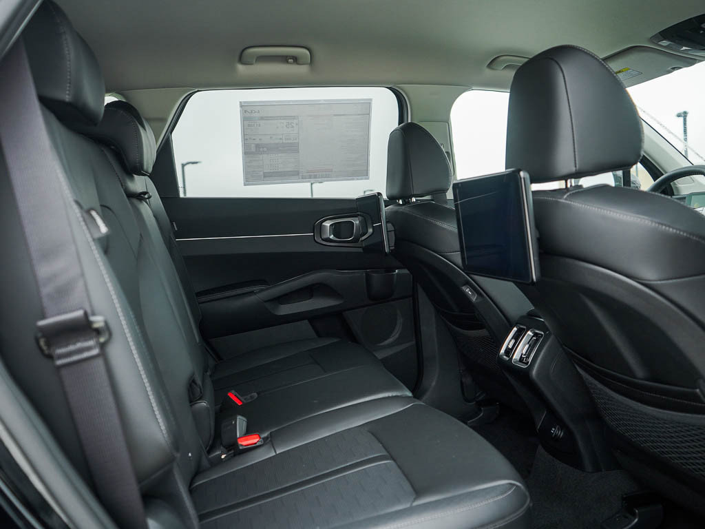 New 2026 Kia Sorento S AWD/4WD image 12