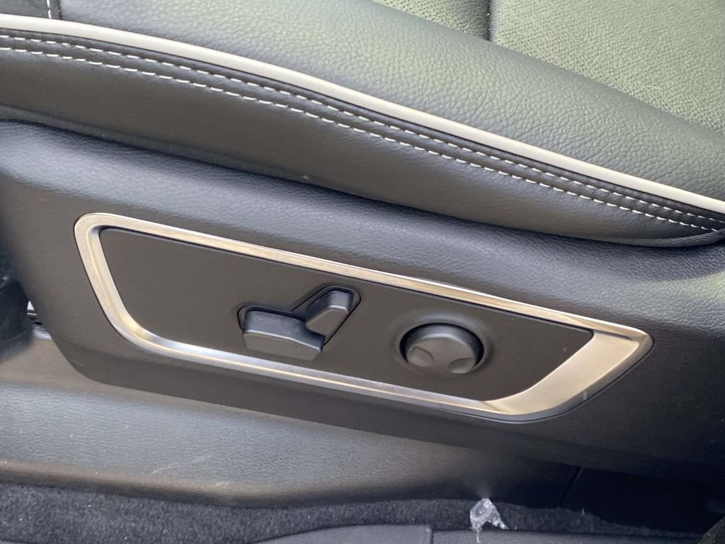 New 2026 RAM 1500 Laramie w/ Night Edition AWD/4WD image 45