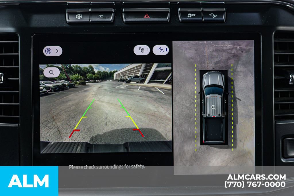 Used 2023 Ford F350 Lariat w/ FX4 Off-Road Package image 36