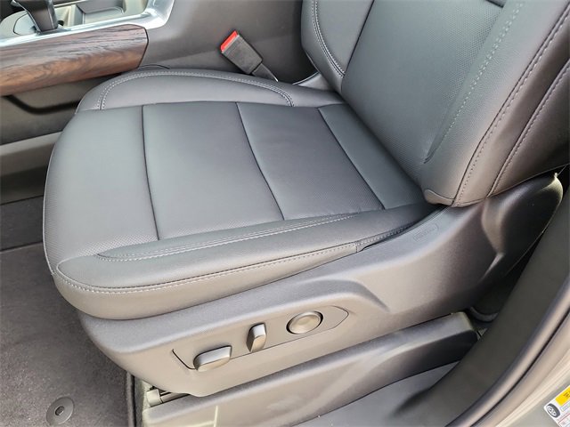 New 2026 GMC Sierra 1500 SLT w/ SLT Premium Plus Package image 19