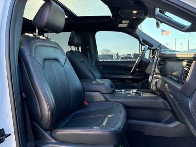 Used 2023 Ford Expedition Limited image 14