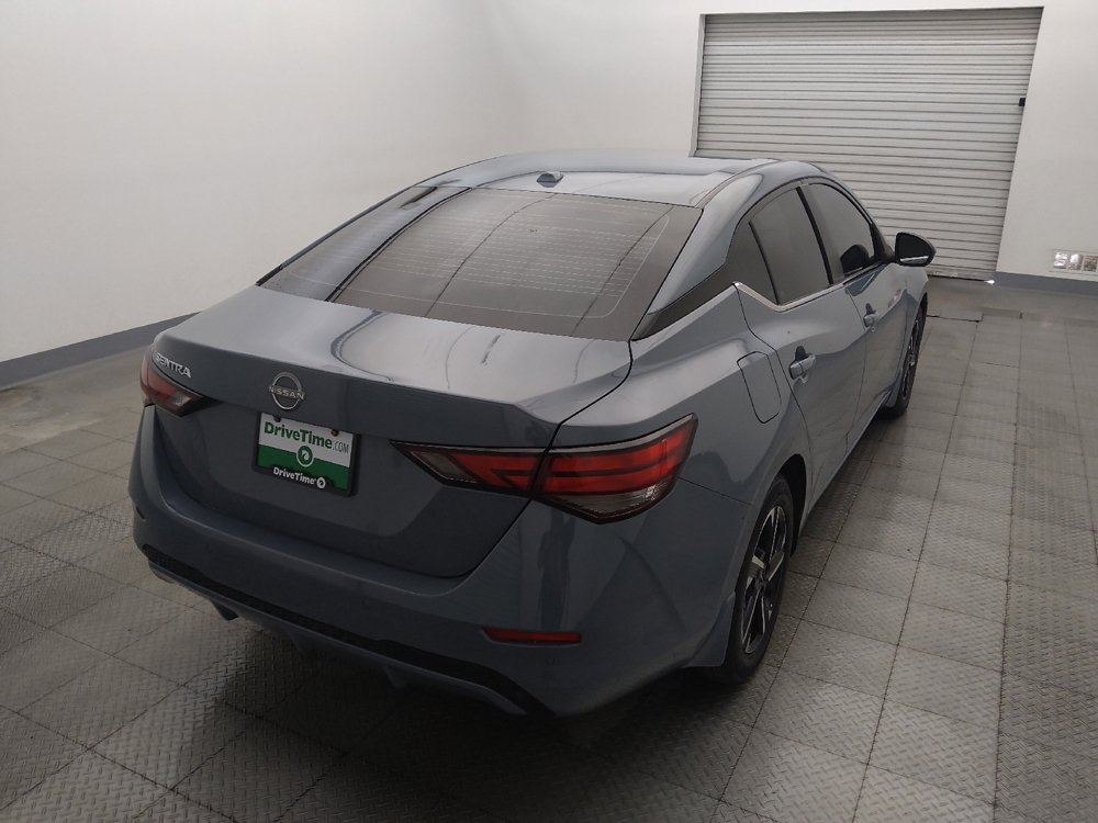 Used 2025 Nissan Sentra SV w/ All-Weather Package FWD image 7