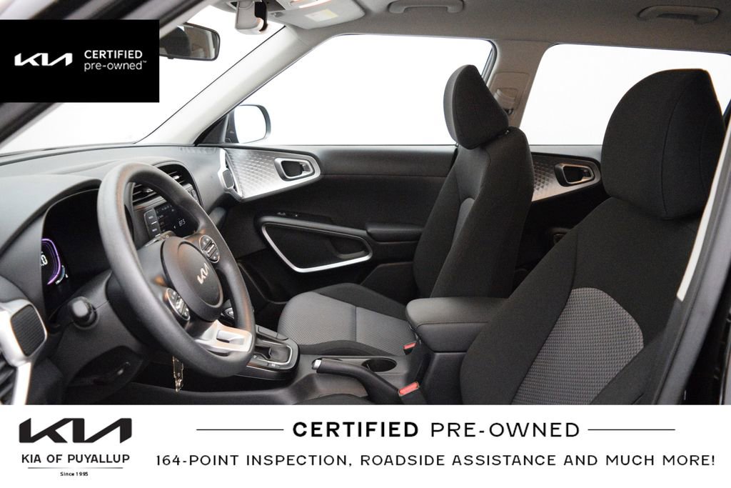 Certified 2025 Kia Soul LX FWD image 11
