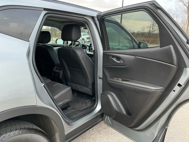 Used 2023 Chevrolet Blazer LT image 18