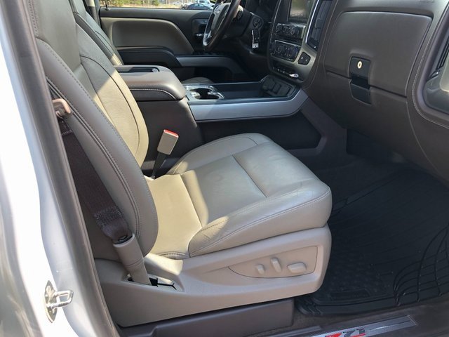 Used 2017 Chevrolet Silverado 1500 LTZ Z71 image 20