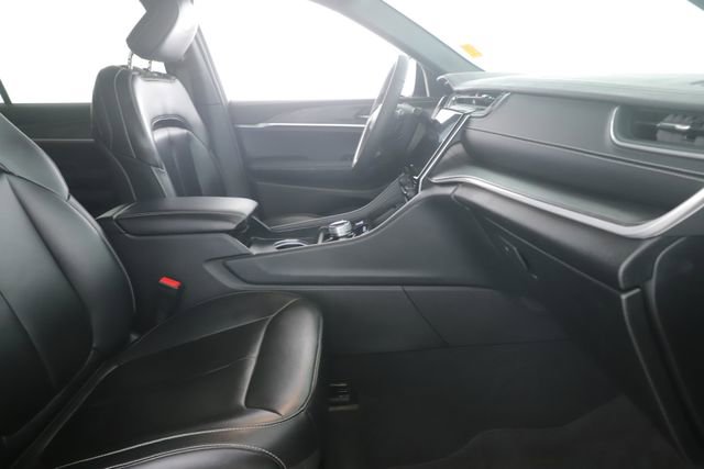 Used 2024 Jeep Grand Cherokee L Limited image 34