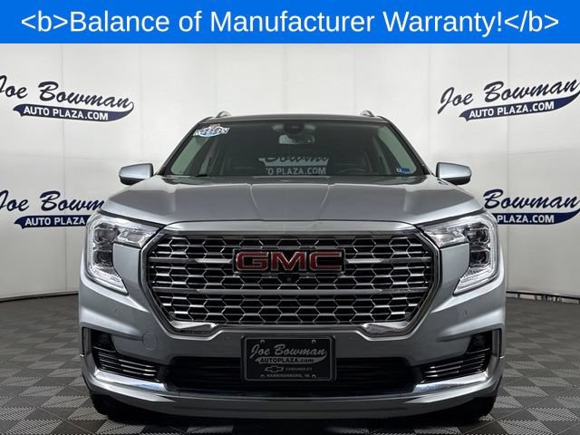 Used 2023 GMC Terrain Denali w/ Denali Premium Package AWD/4WD image 4