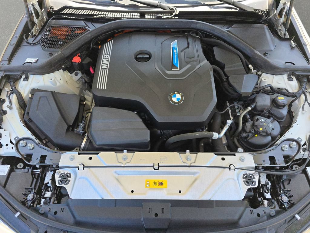 Used 2021 BMW 330e w/ Driving Assistance Package RWD image 33