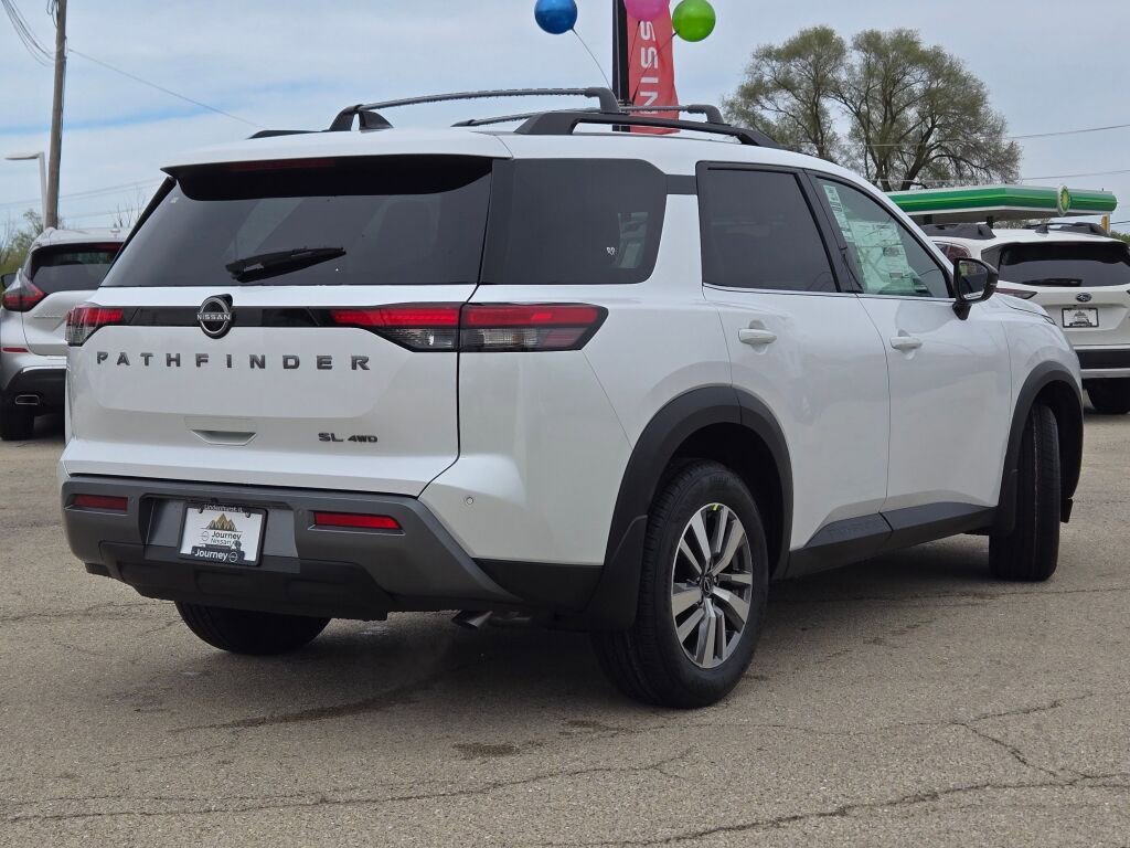 New 2026 Nissan Pathfinder SL AWD/4WD image 10