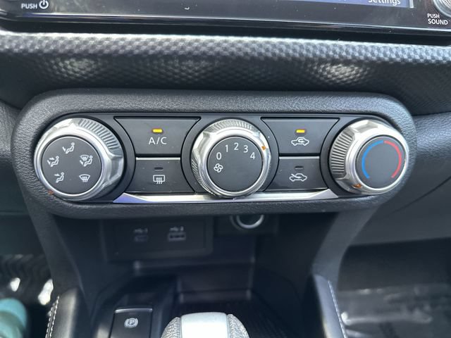 Used 2023 Nissan Kicks SV FWD image 19