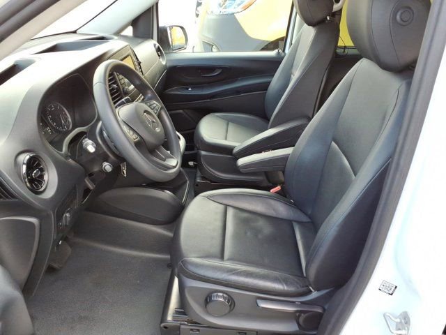 Used 2023 Mercedes-Benz Metris Passenger image 17