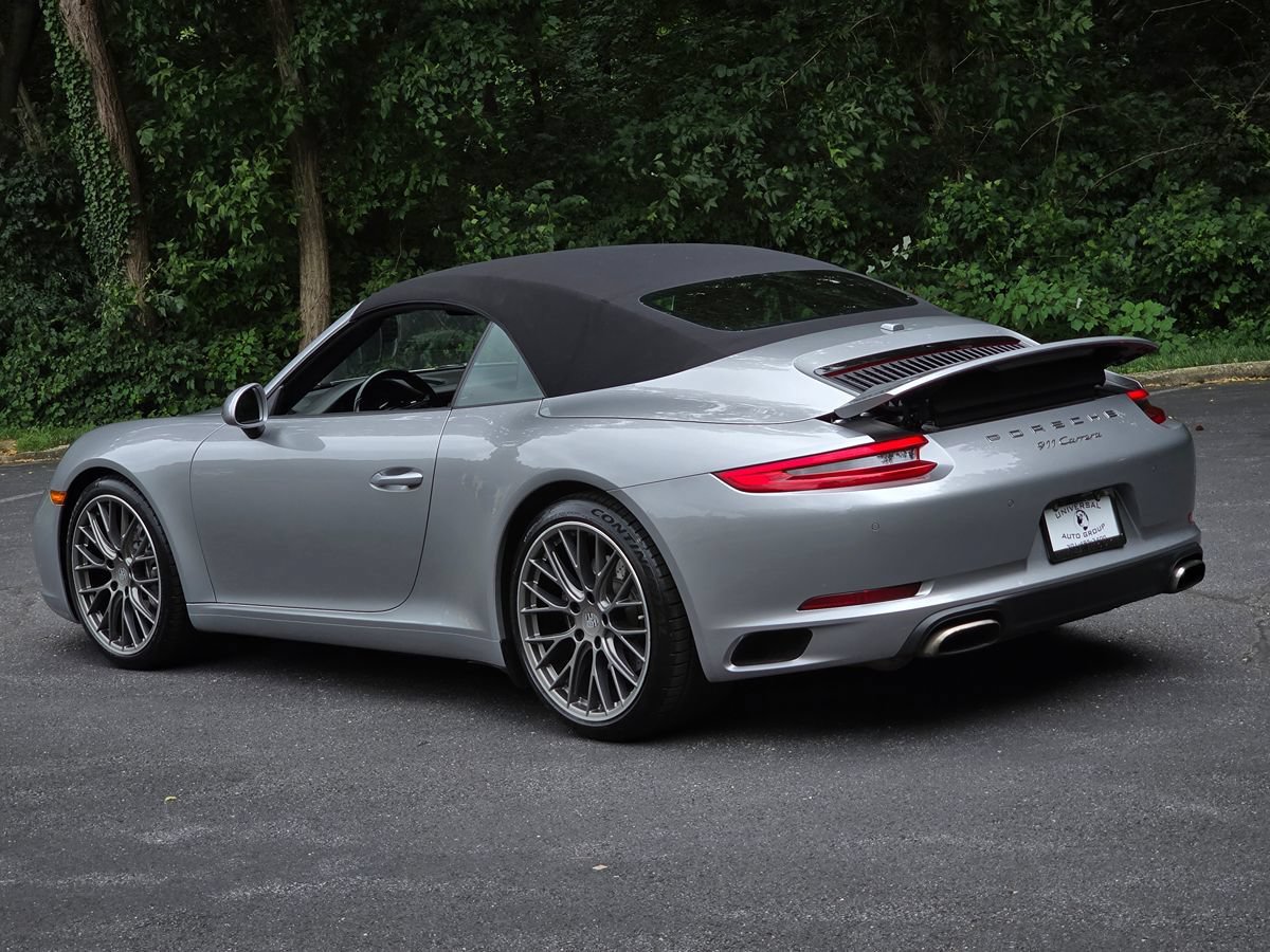 Used 2018 Porsche 911 Carrera RWD image 12