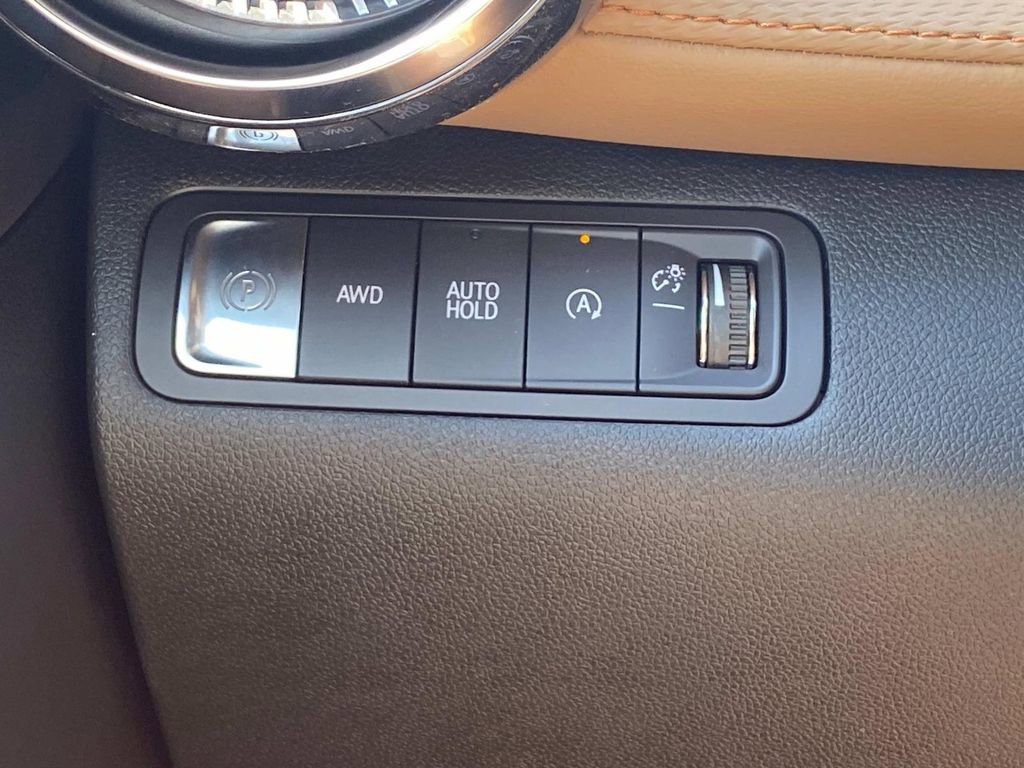 New 2026 Chevrolet Equinox ACTIV w/ Convenience Package III image 29