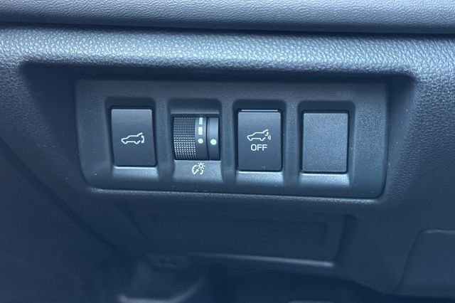 Used 2023 Subaru Outback Onyx Edition AWD/4WD image 31