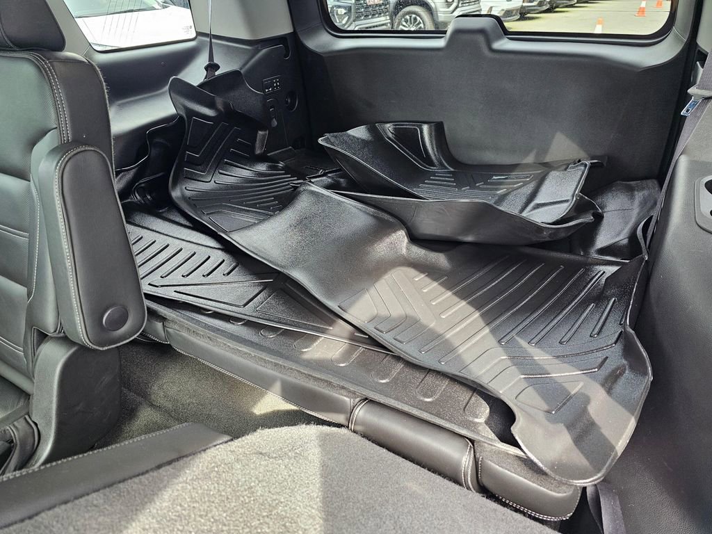 Used 2017 GMC Yukon Denali image 18