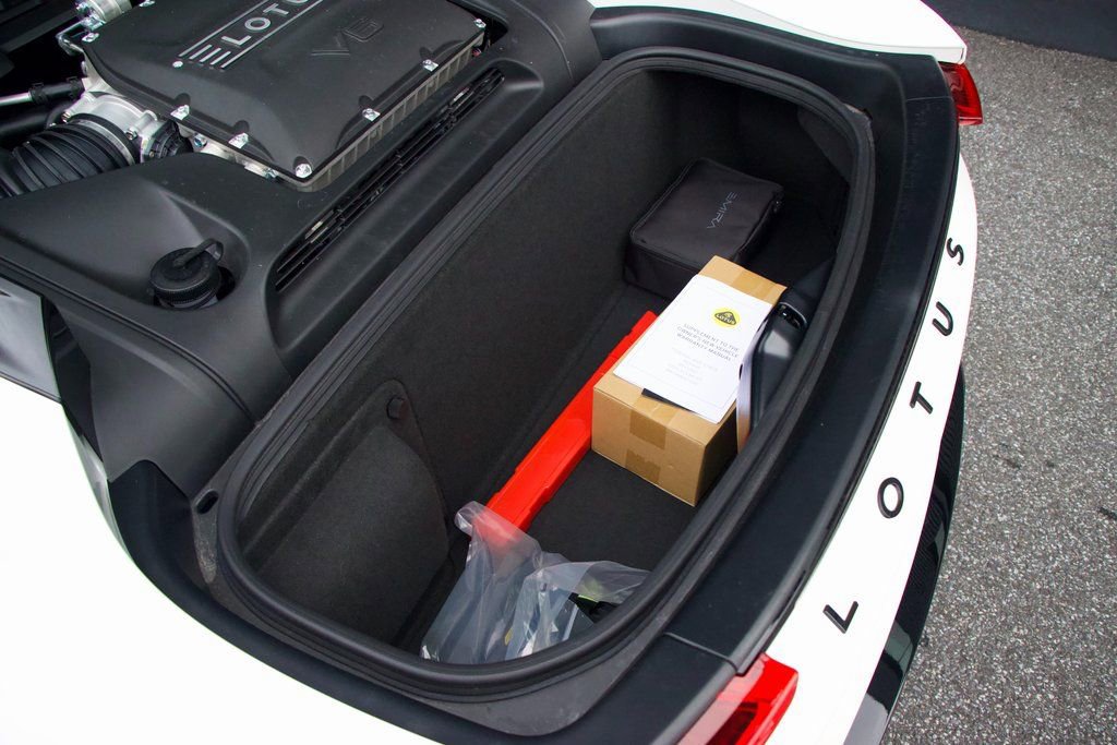 Used 2025 Lotus Emira image 21