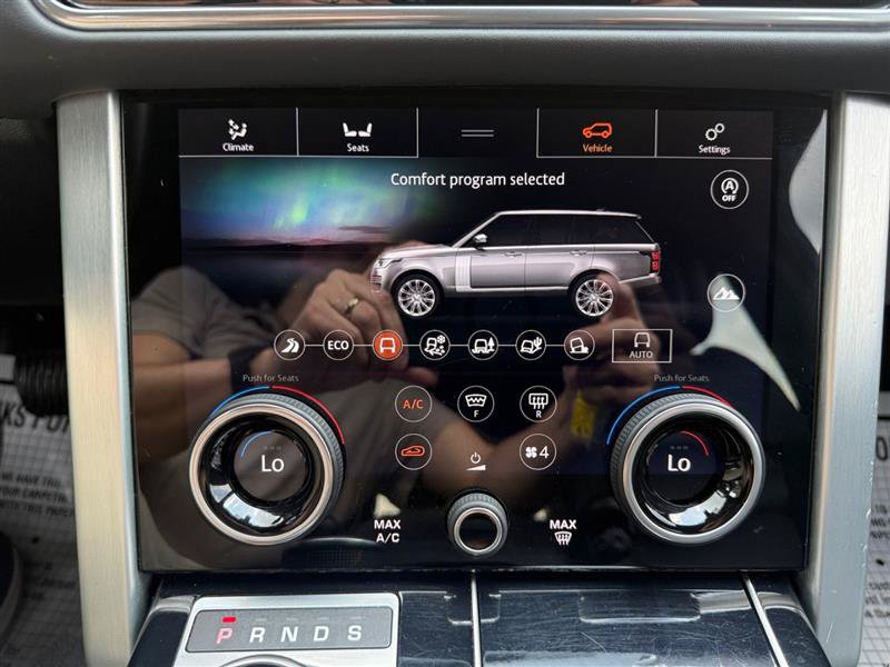 Used 2020 Land Rover Range Rover HSE AWD/4WD image 28