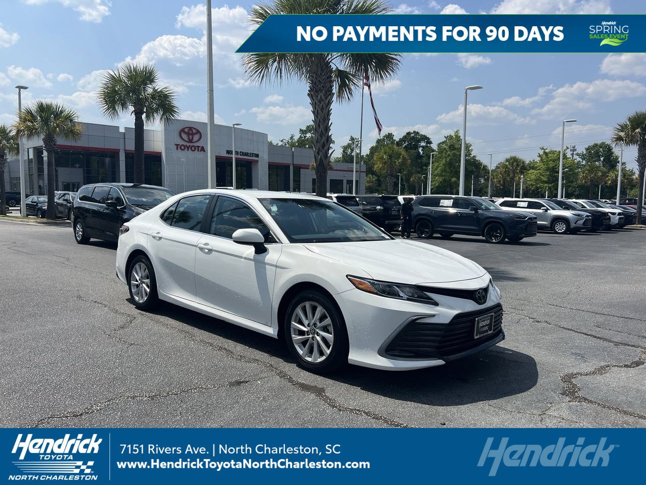 Used 2024 Toyota Camry LE FWD image 1
