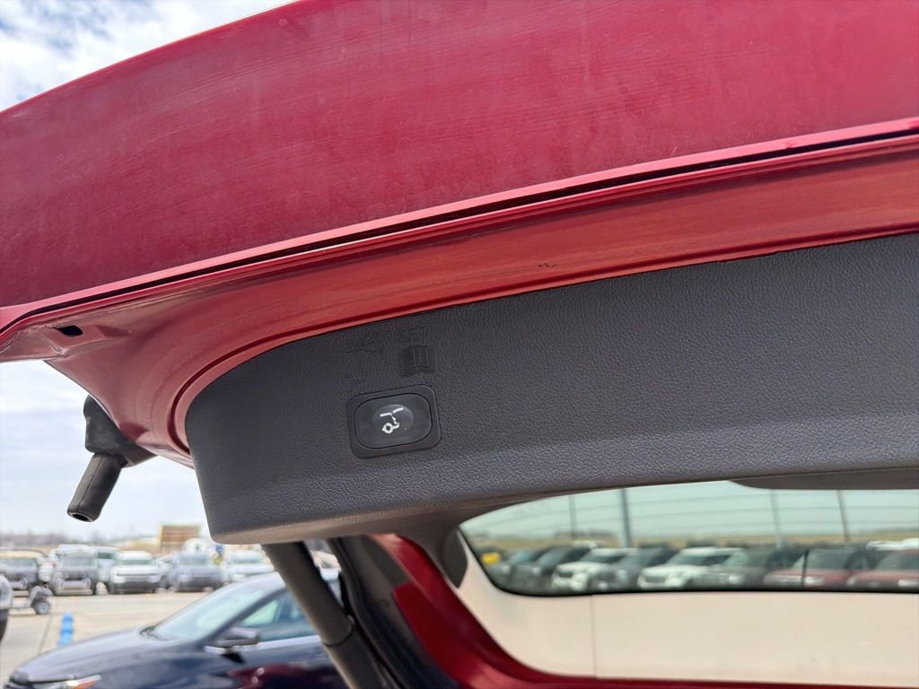 Used 2016 Ford Escape Titanium FWD image 19