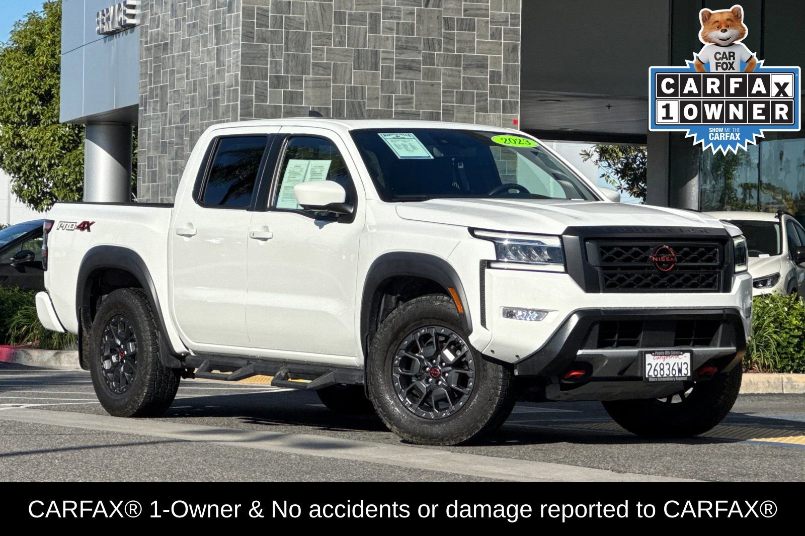 Used 2023 Nissan Frontier PRO-4X w/ Pro-4X Premium Package image 2