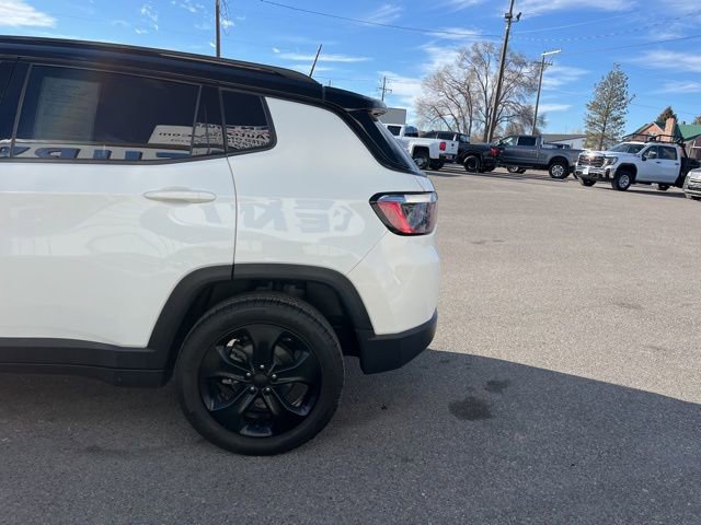 Used 2020 Jeep Compass Latitude AWD/4WD image 9