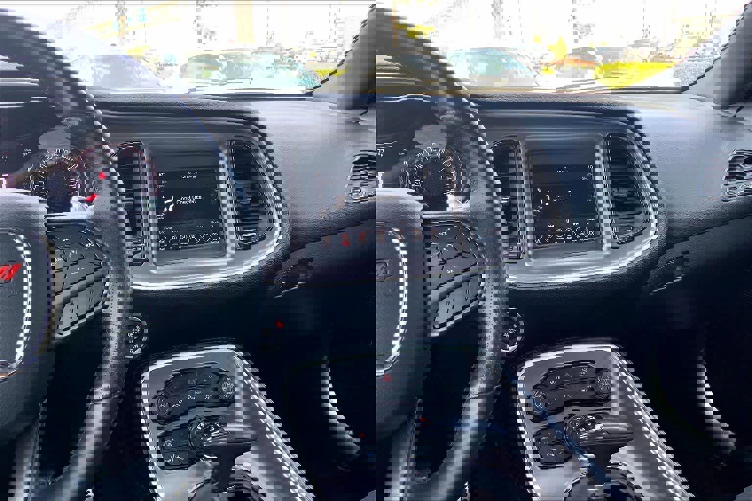 Used 2022 Dodge Challenger R/T w/ Blacktop Package image 7