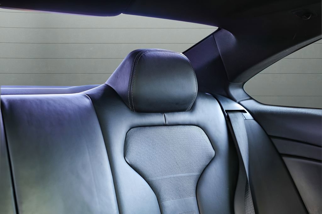 Used 2018 BMW M4 Coupe RWD image 46