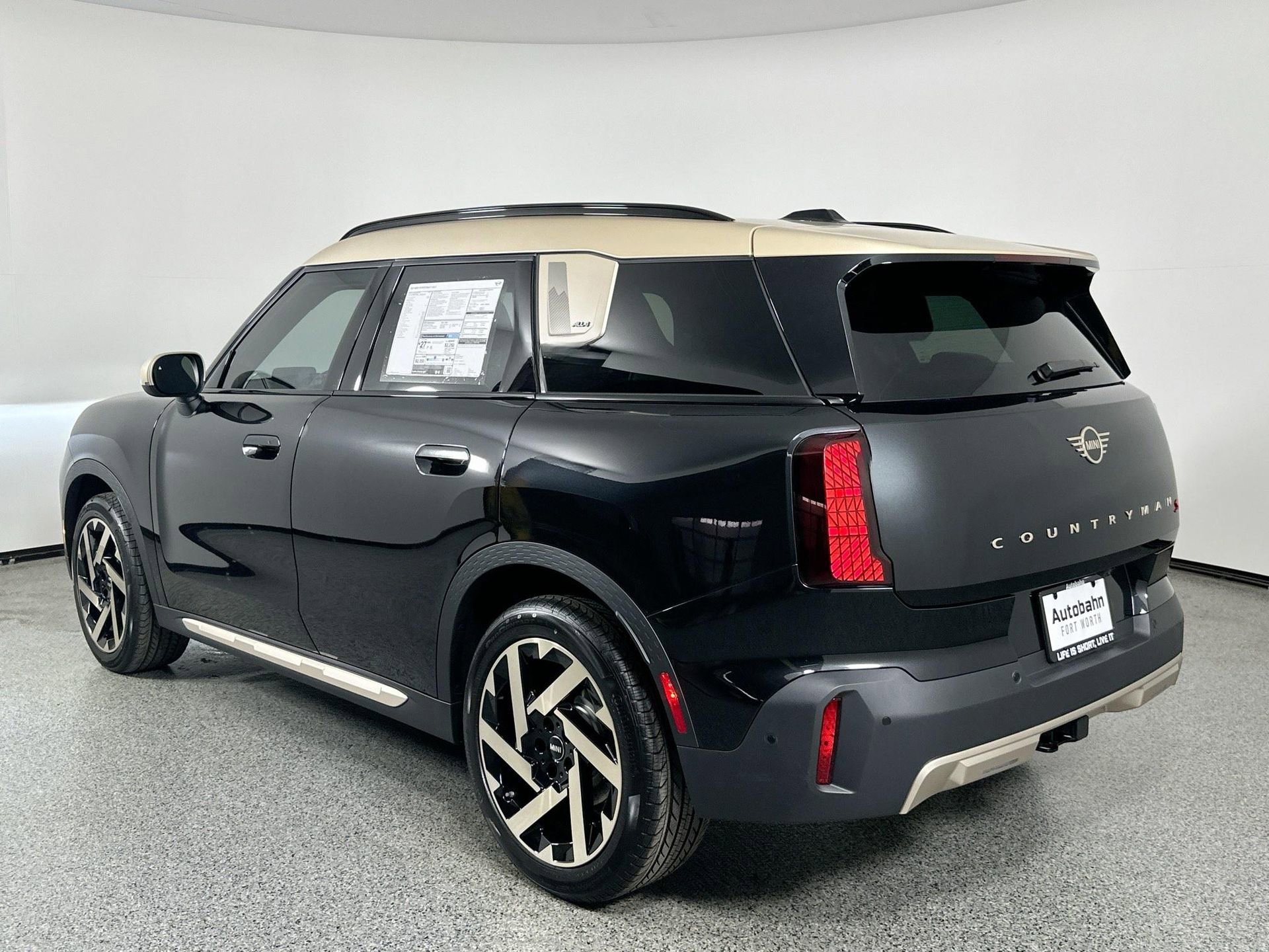 New 2025 MINI Cooper Countryman S image 7