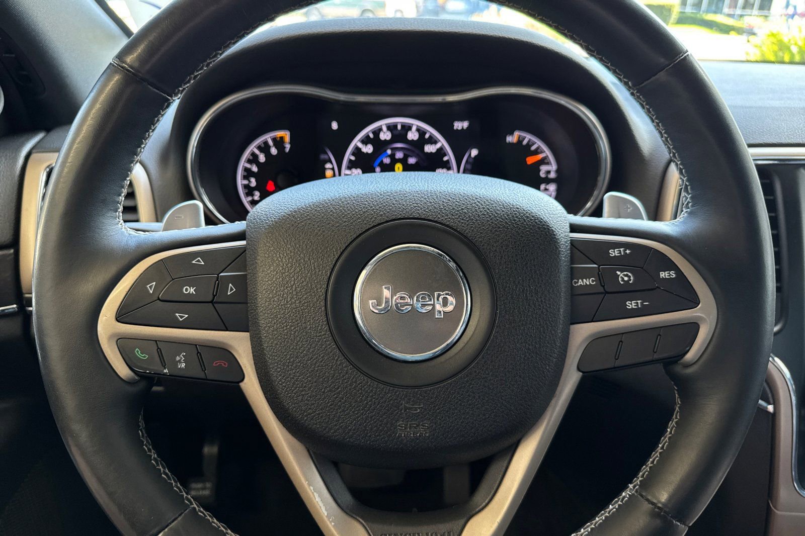 Used 2016 Jeep Grand Cherokee Limited RWD image 23