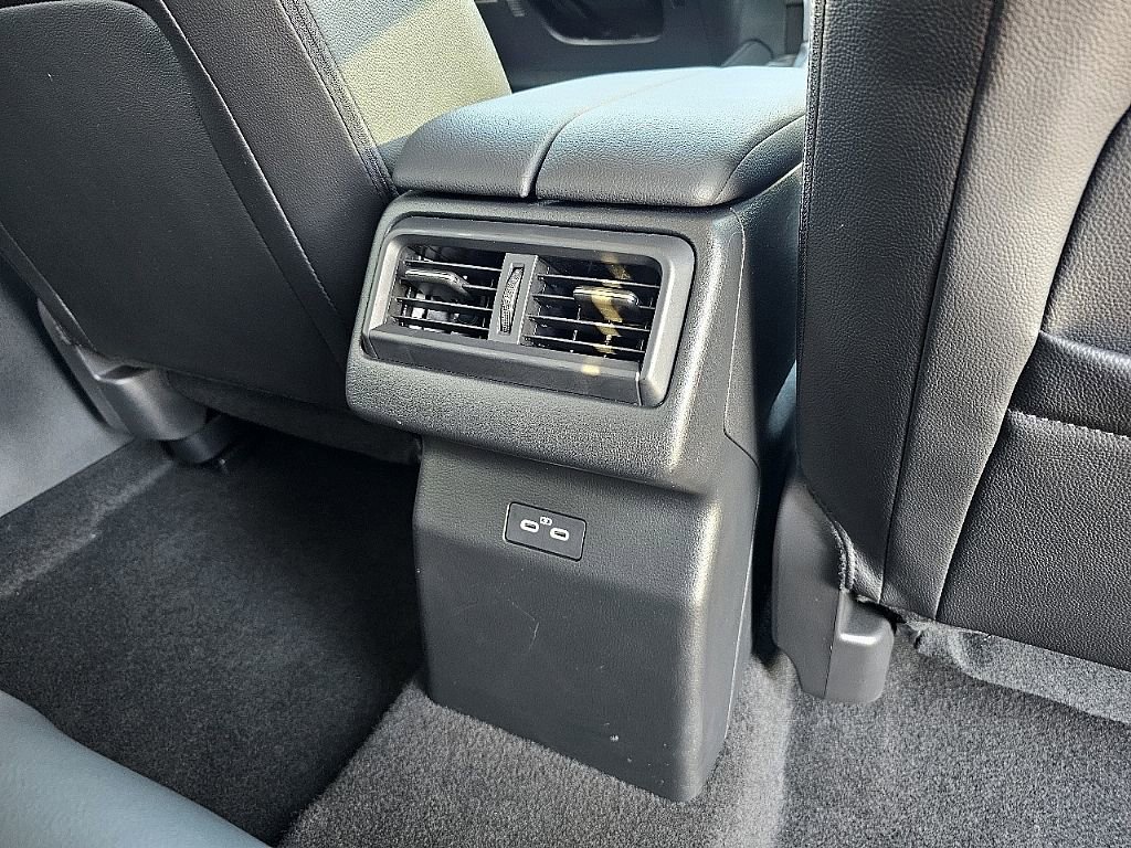 Certified 2025 MAZDA CX-50 AWD 2.5 Hybrid w/ Premium Pkg image 22