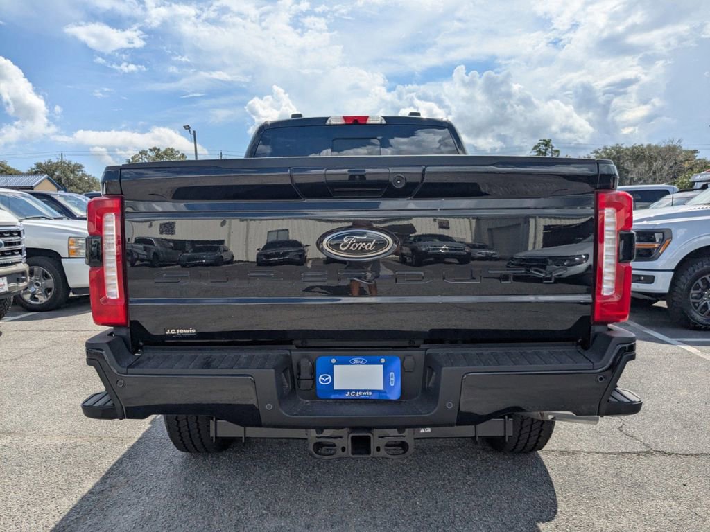 New 2026 Ford F250 Lariat w/ Black Appearance Package image 5
