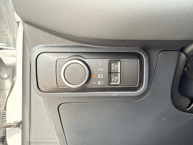 New 2027 Ford Explorer Active RWD image 33