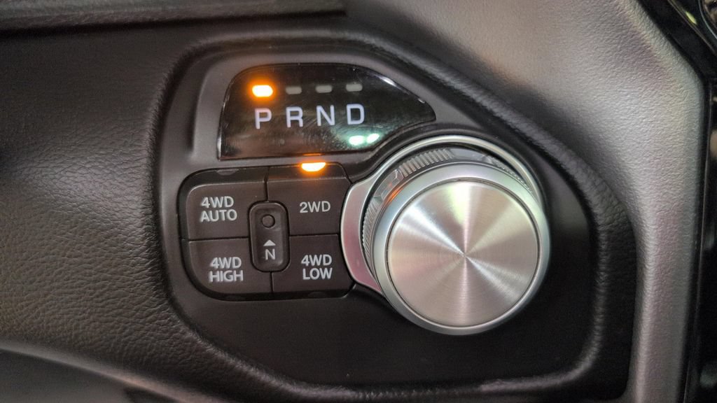 Used 2019 RAM 1500 Sport w/ Level 2 Equipment Group AWD/4WD image 12