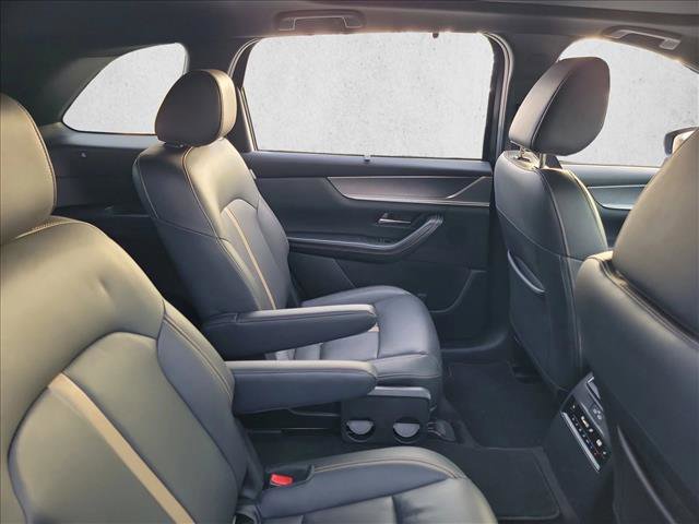 Used 2024 MAZDA CX-90 3.3 Turbo w/ Premium Plus Pkg image 16
