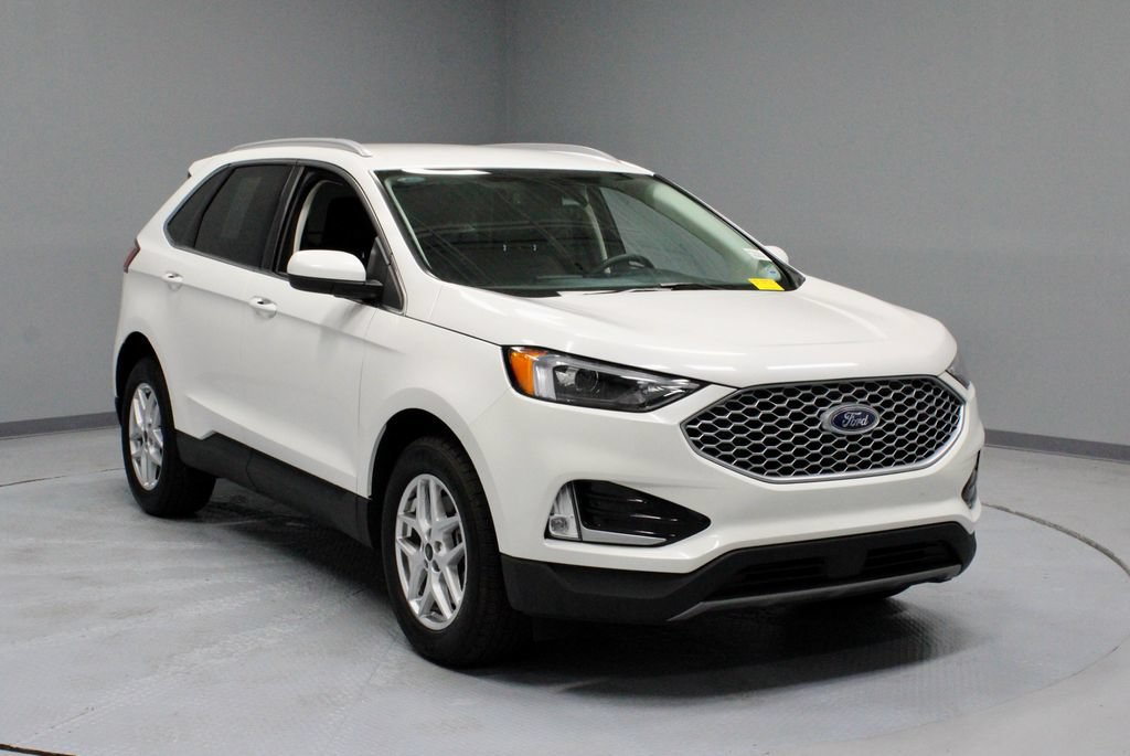 Certified 2023 Ford Edge SEL w/ Convenience Package