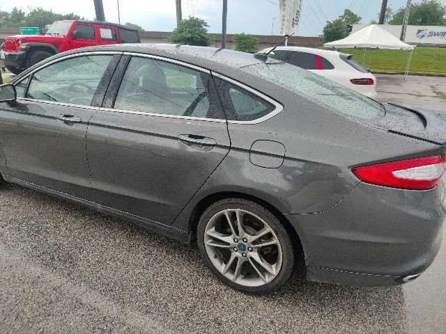 Used 2016 Ford Fusion Titanium AWD/4WD image 8