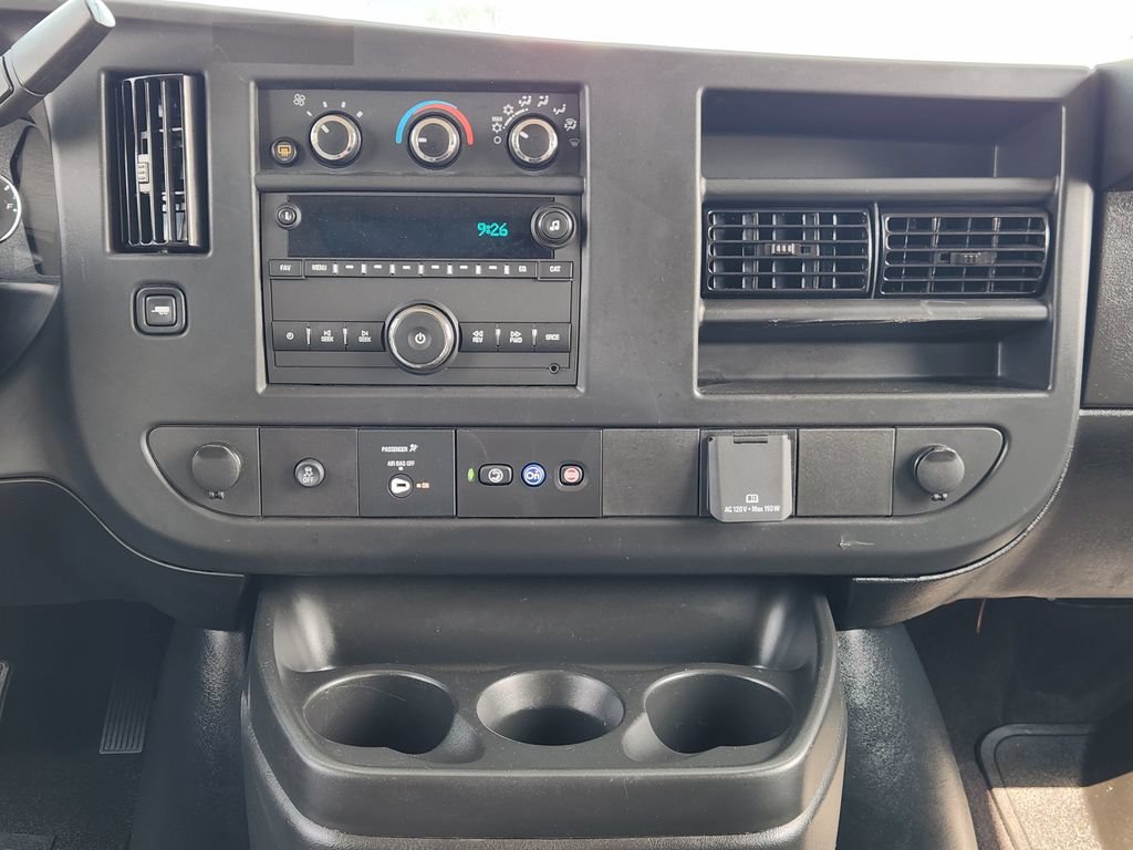 Used 2025 Chevrolet Express 3500 LS RWD image 23