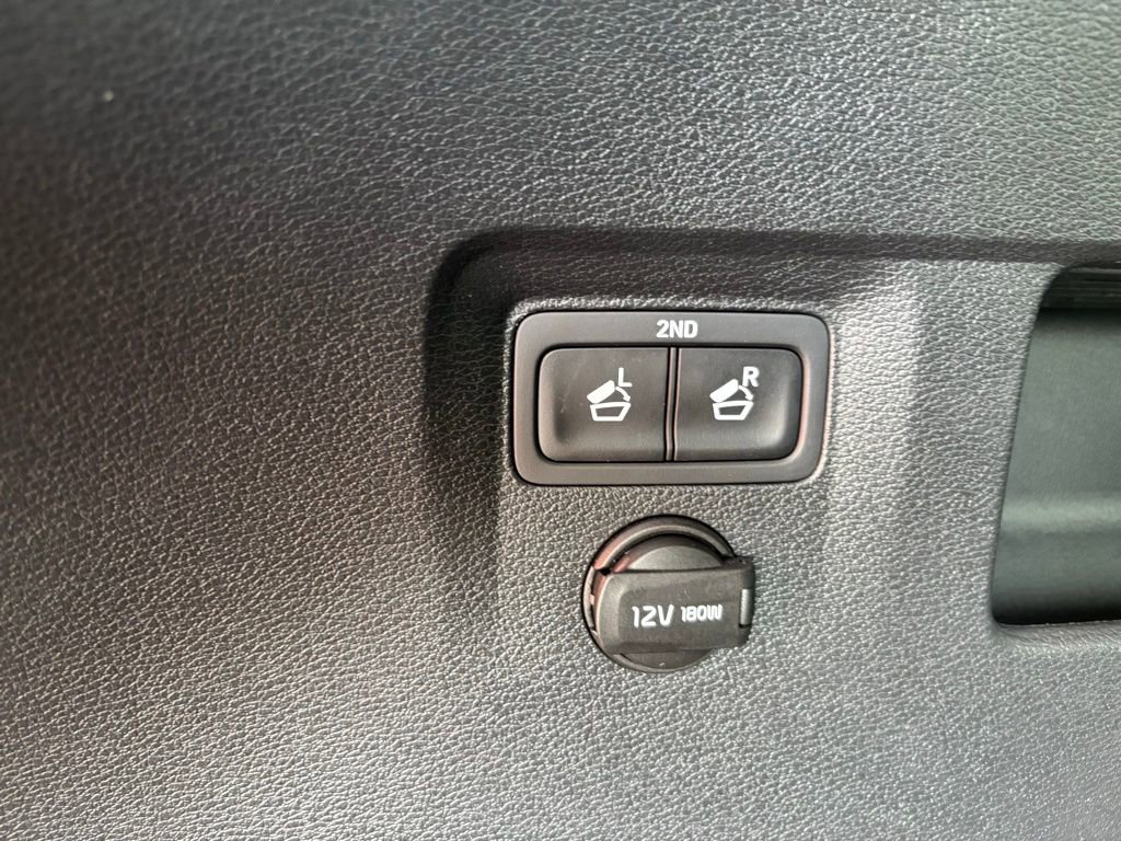 Used 2022 Kia Telluride S AWD/4WD image 22
