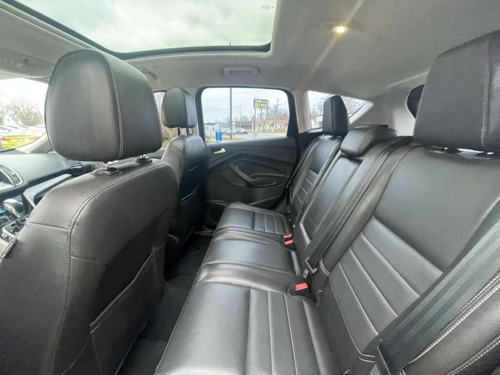 Used 2015 Ford C-MAX SEL w/ Equipment Group 303A image 13