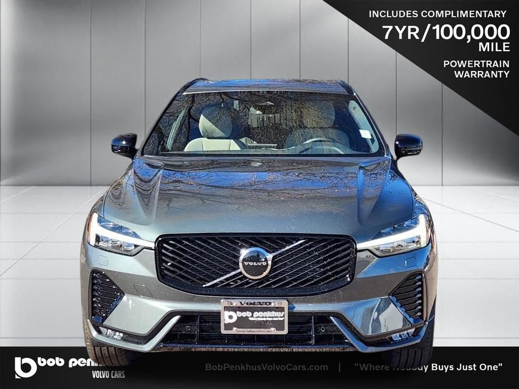 New 2026 Volvo XC60 B5 Core w/ Climate Package image 21
