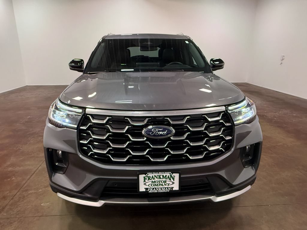 Used 2025 Ford Explorer Platinum w/ LUX Leather Package AWD/4WD image 41