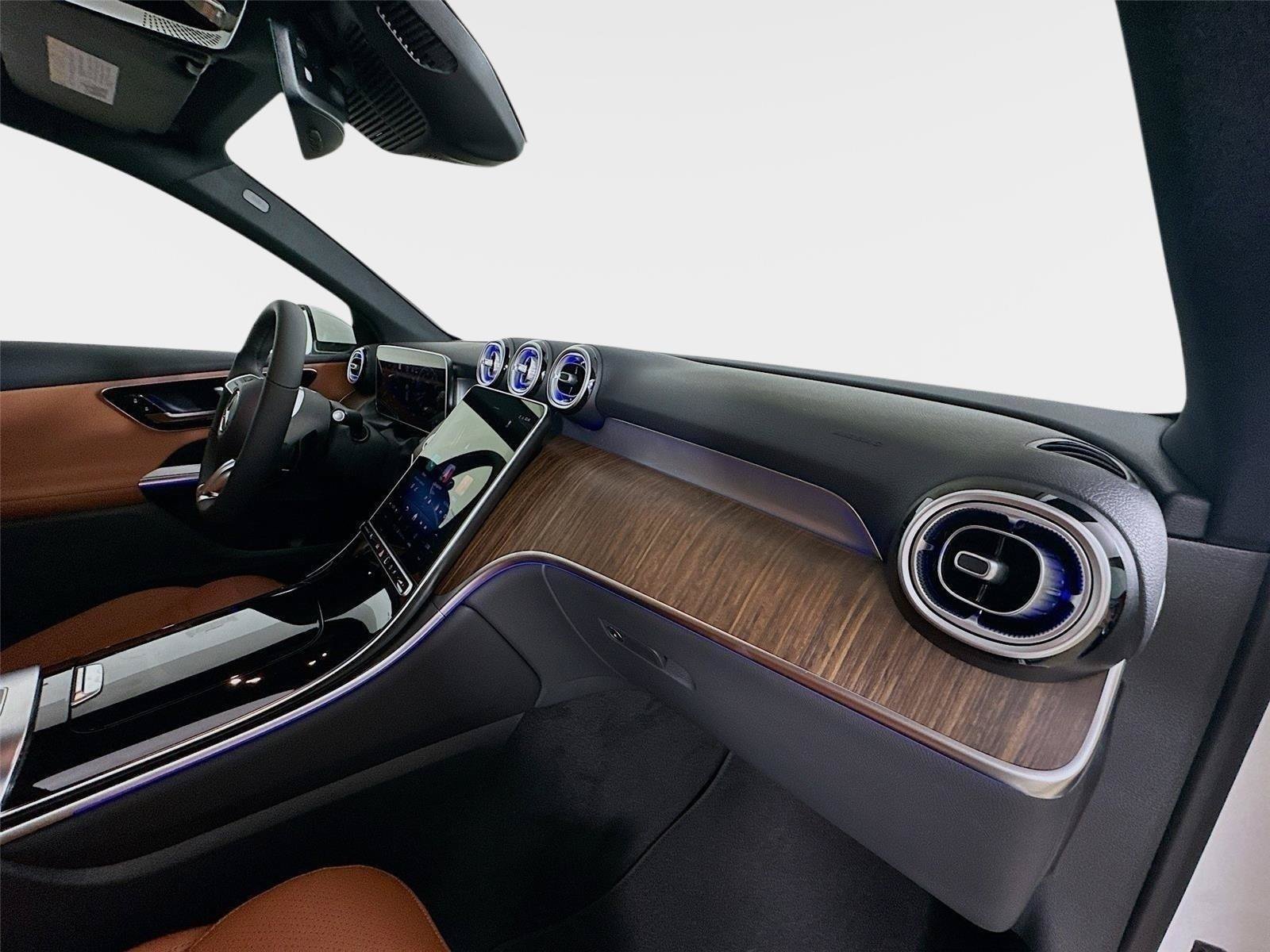 Certified 2026 Mercedes-Benz GLC 300 4MATIC image 39