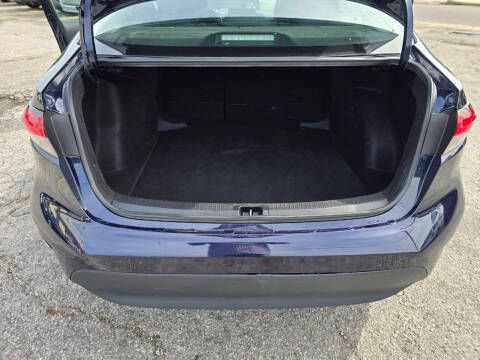 Used 2023 Toyota Corolla LE image 10