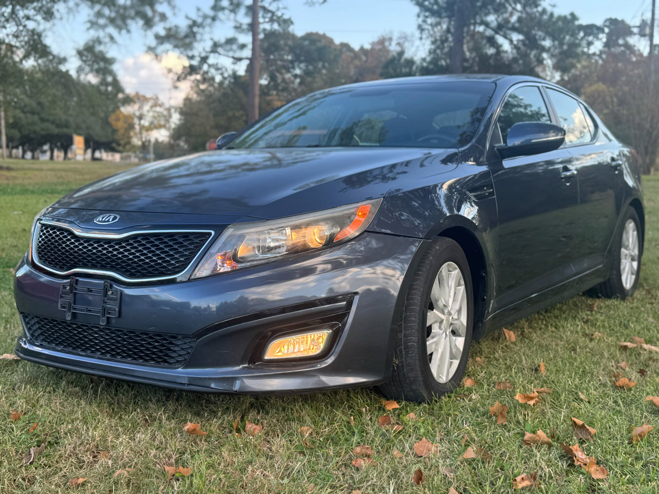 Used 2015 Kia Optima LX image 2